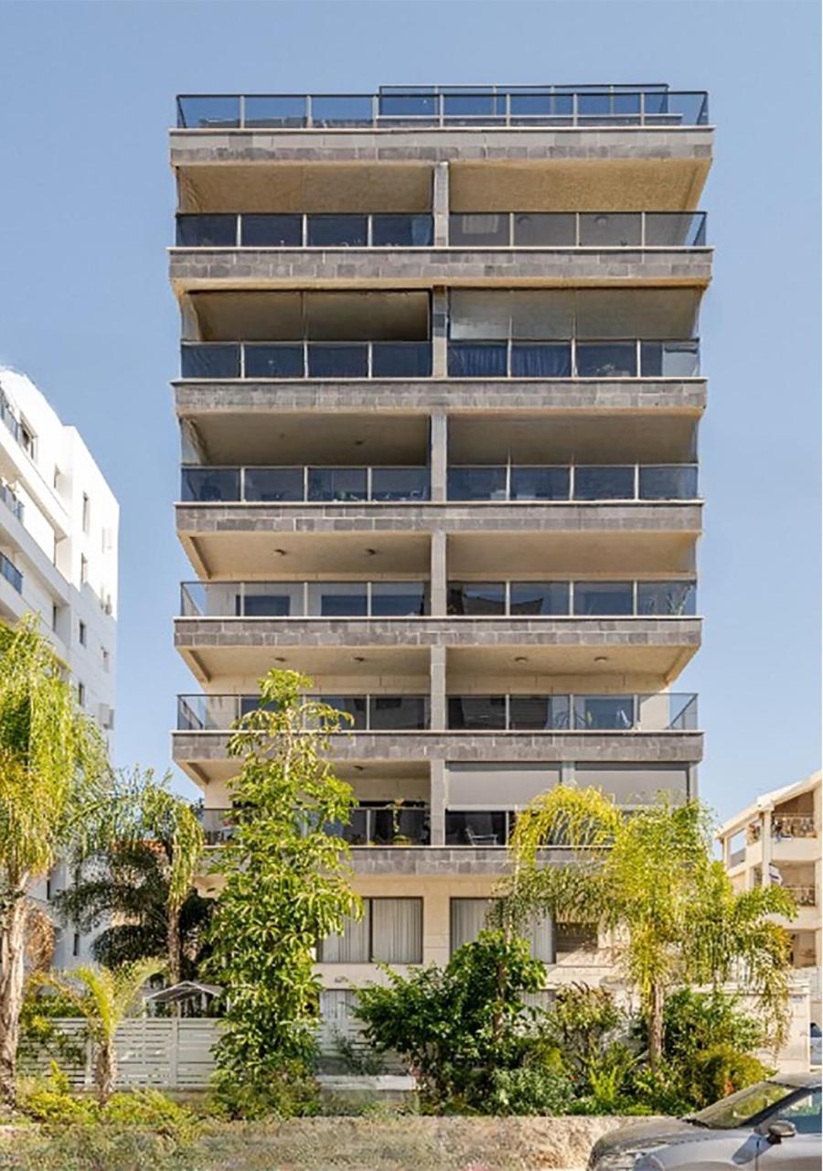 Balfour Sea View City Center Nahariya Exterior foto